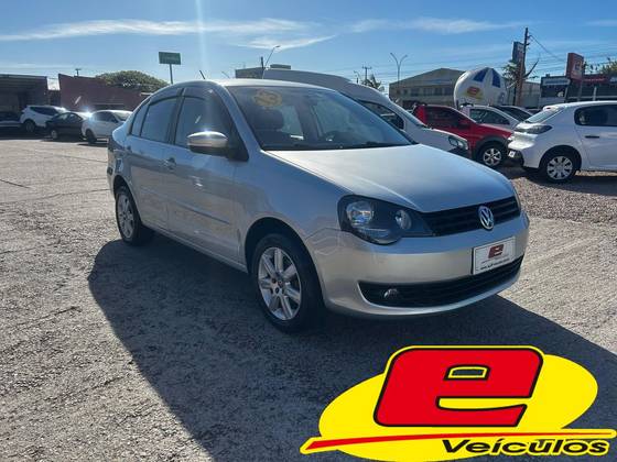 VOLKSWAGEN POLO 1.6 MI 8V FLEX 4P MANUAL VOLKSWAGEN POLO 1.6 MI 8V FLEX 4P MANUAL